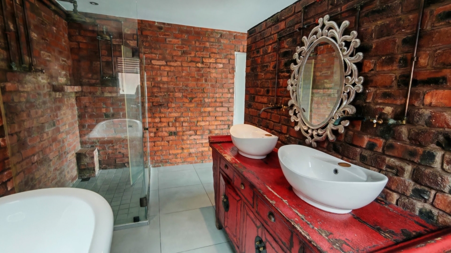 3 Bedroom Property for Sale in Reebok Western Cape